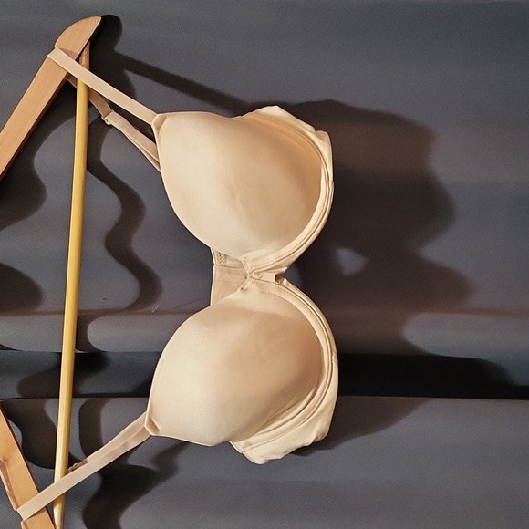 AUDEN WOMEN'S BEIGE BRA.  34B/ NWT - Picture 1 of 8